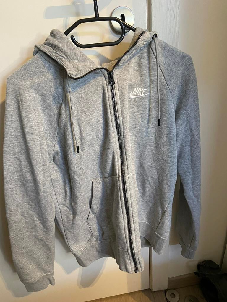 Sweat à capuche zippé Nike gris, Enlèvement, Comme neuf, Taille 36 (S), Gris