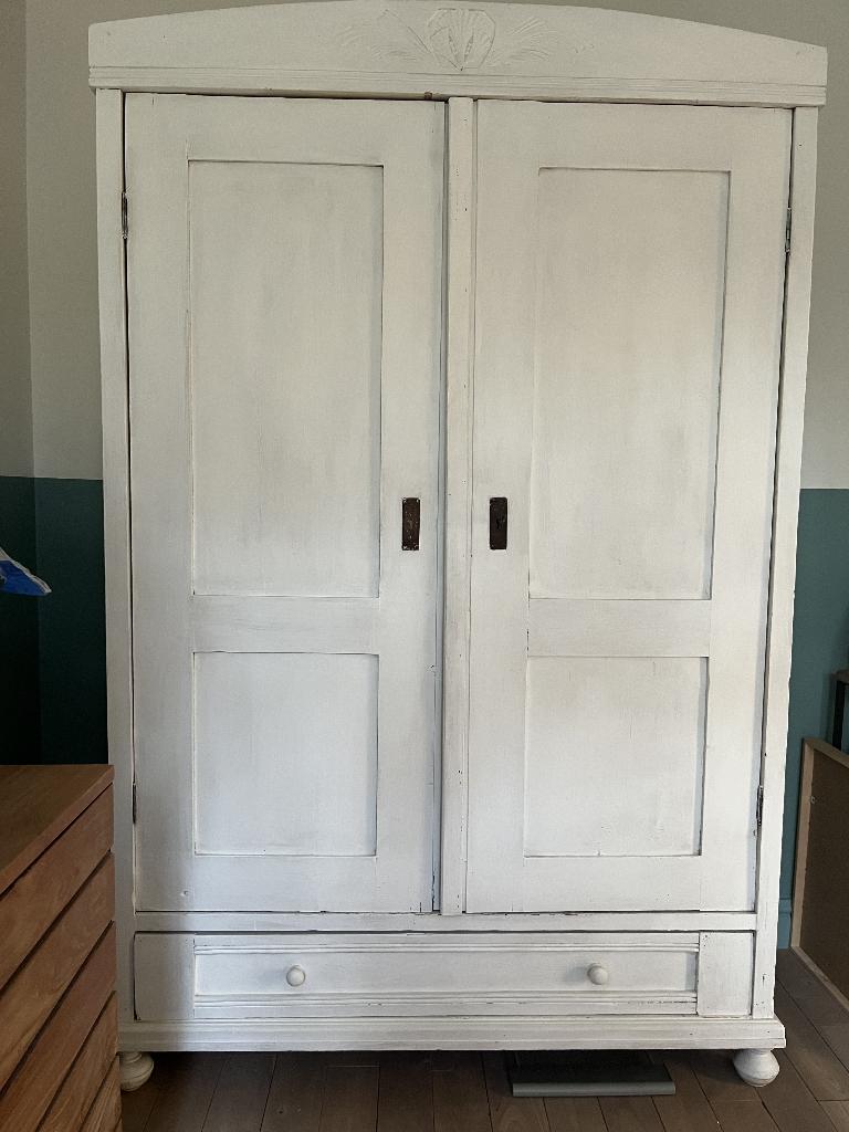 massief houten witte kleerkast, Gebruikt, 100 tot 150 cm, Tijdloos / cottage, 150 tot 200 cm