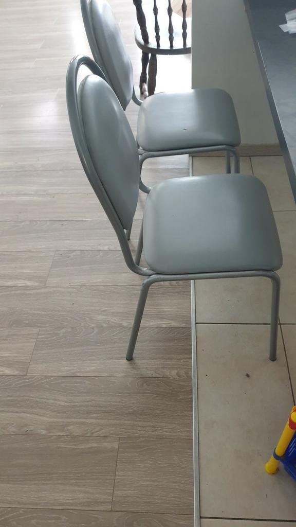 Stoelen, Huis en Inrichting, Stoelen, Ophalen, Zo goed als nieuw