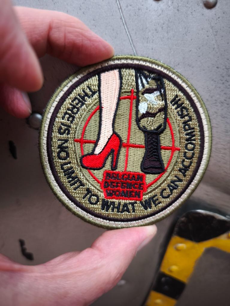 patch 50 ans BELGIAN DEFENCE WOMEN, Enlèvement ou Envoi