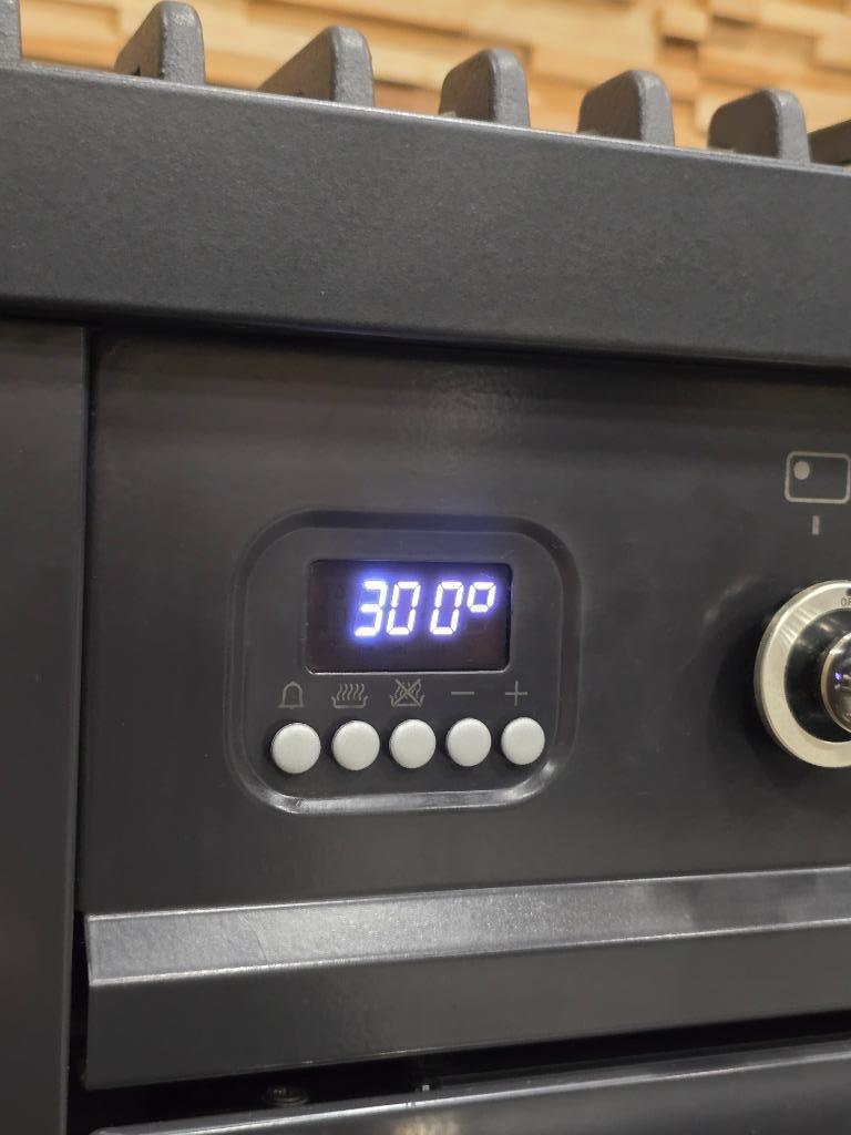 🔥 Poêle Boretti de luxe 90cm anthracite + four à 300 degrés, Gaz, Classe énergétique A ou plus économe, Enlèvement ou Envoi, Comme neuf