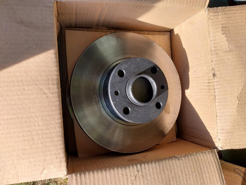 Set nieuwe remschijven voor lancia beta, Autos : Pièces & Accessoires, Enlèvement ou Envoi, Neuf, Lancia