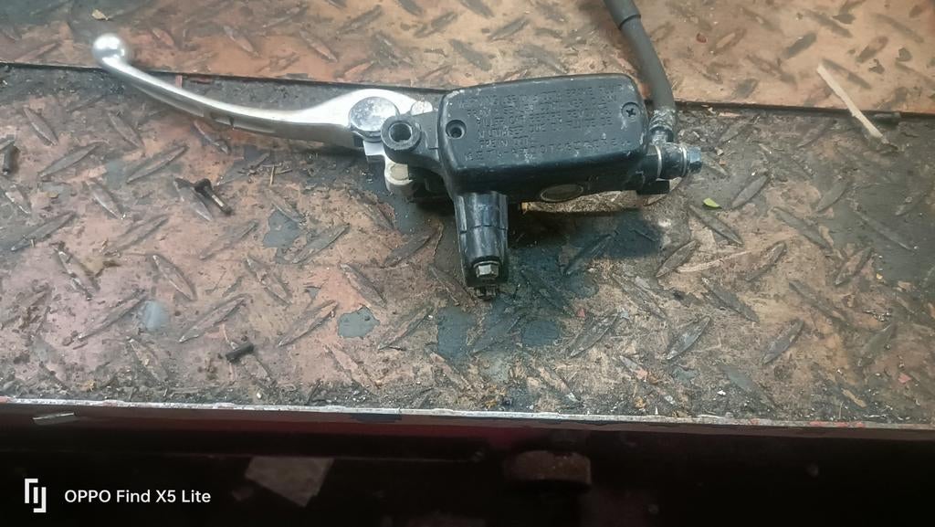 Honda ambrayage pomp, Motoren, Ophalen of Verzenden