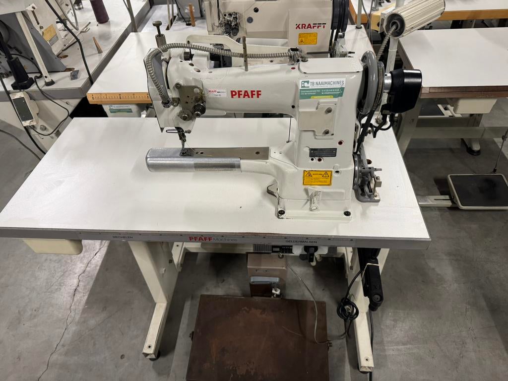 Industriele naaimachine pfaff 333 cylinder arm machine aut, Ophalen of Verzenden, Naaimachine, Industrieel, Gebruikt