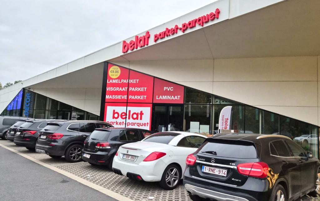 Grenen parket voor € 17.50 /m² - STOCKVERKOOP, Nieuw, 10 m² of meer, 10 tot 30 cm, Hout