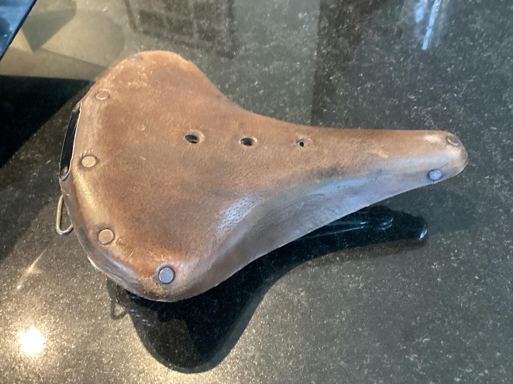 Selle Velo brooks, Enlèvement ou Envoi, Comme neuf, Selle