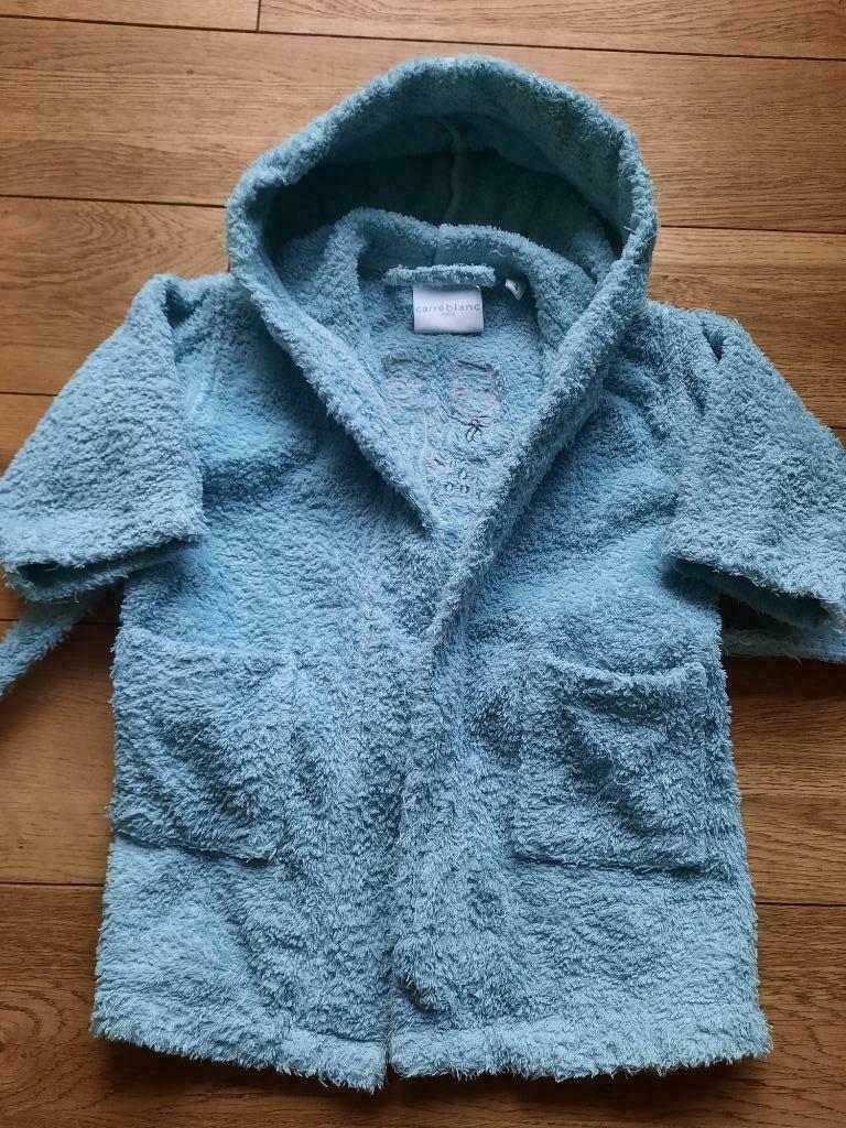 Peignoir carré blanc 4 ans, Enlèvement, Utilisé, Garçon ou Fille, Vêtements de nuit ou Sous-vêtements