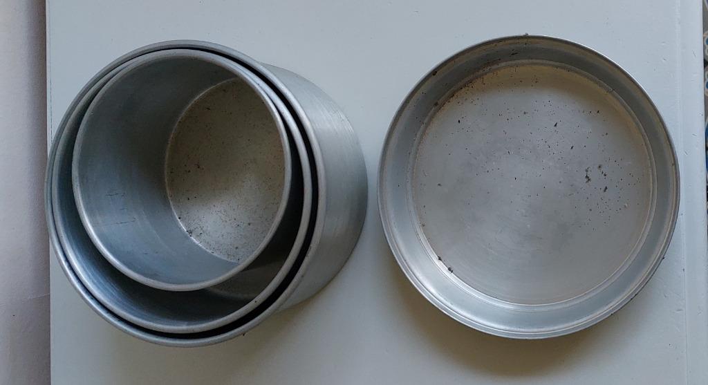 Trois casseroles emboîtables en aluminium pour le camping, Caravanes & Camping, Enlèvement ou Envoi, Utilisé