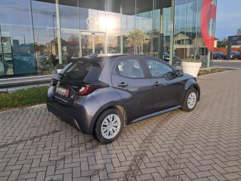 Toyota Yaris Dynamic, Argent ou Gris, Achat, Euro 6, Entreprise