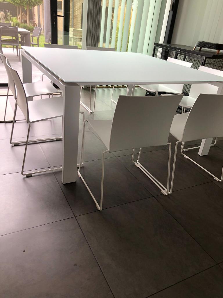 Design eettafel Joli – 150 x 150 cm – wit gelakt glas, Ophalen, 150 tot 200 cm, Vierkant, 150 tot 200 cm