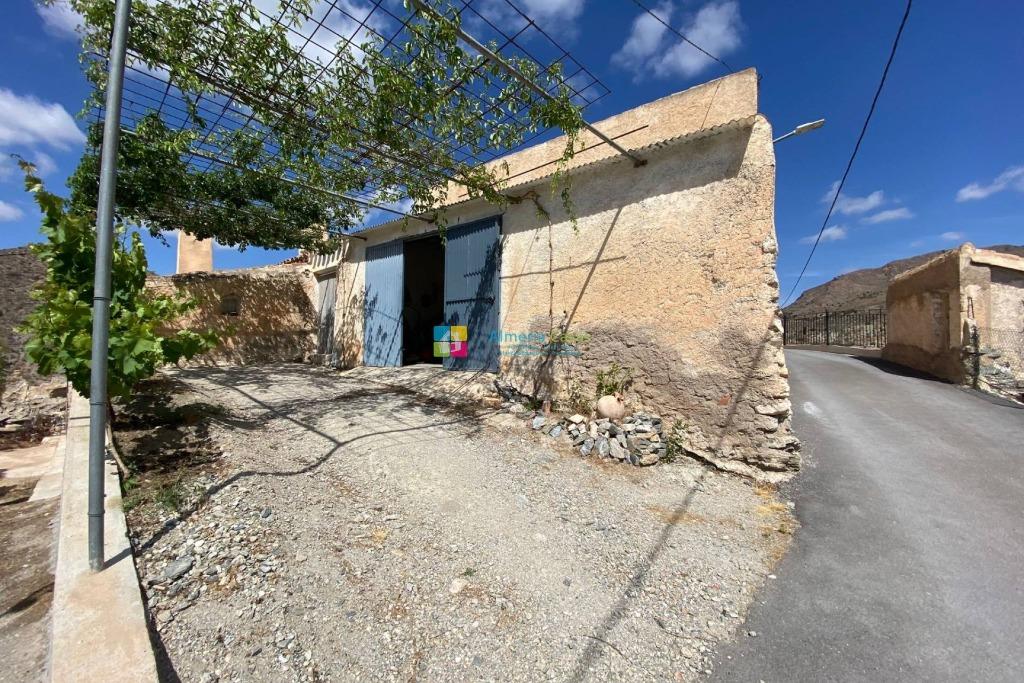 Spanje (Andalusië)-boerderij woning met 4 slpkmr en 2 bdkmrs, Immo, Spanje, Woonhuis, Landelijk, Oria