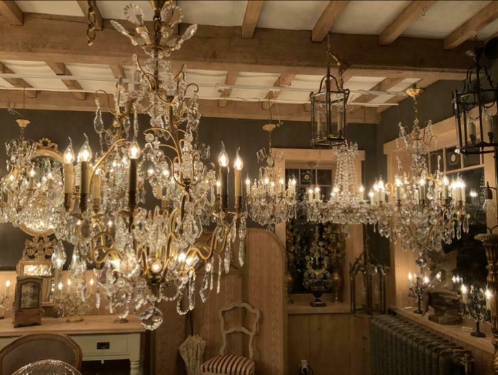 Grote collectie oude FRANSE KROONLUCHTERS met kristallen !!!, Antiek en Kunst, Antiek | Verlichting, Ophalen