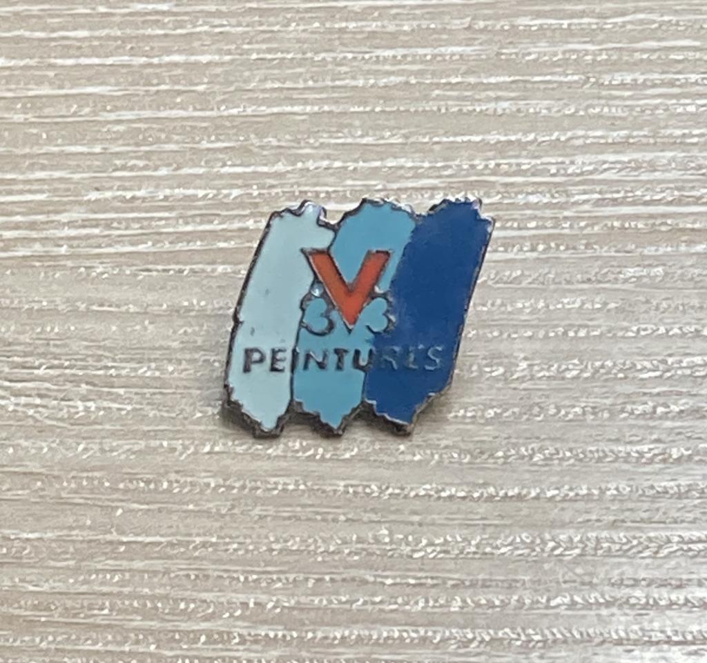 PIN - V33 PEINTURES - VERF - PEINTURE, Verzenden, Gebruikt, Merk, Speldje of Pin