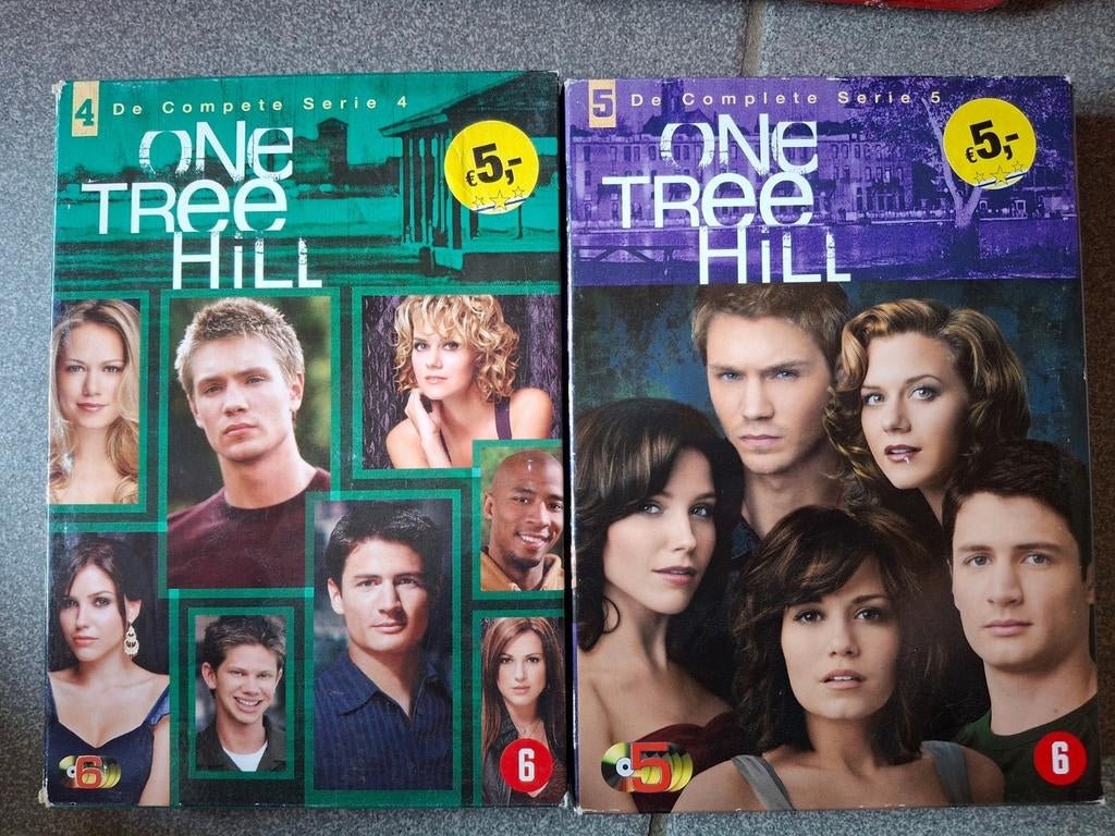 One tree hill, serie 4 en 5 aan 5 euro per box, Ophalen of Verzenden