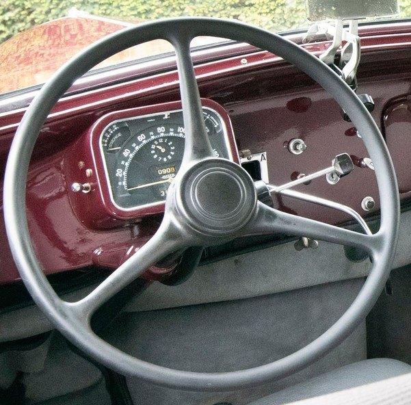 gezocht !!! stuurwiel  citoen traction avant, 4 deurs, Citroën, Zwart, Handgeschakeld