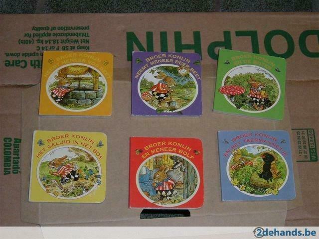 6 kleine verhalen boekjes broer konijn, Ophalen of Verzenden, Gelezen, 4 jaar