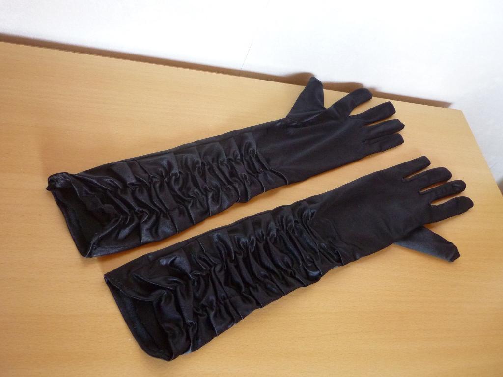 Lange zwarte satijnen frons handschoenen, Enlèvement ou Envoi, Gants