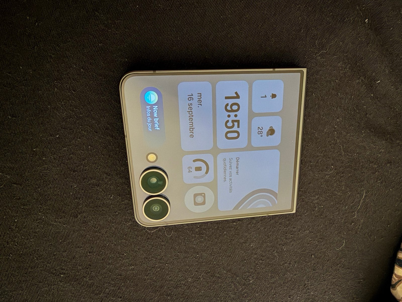 Samsung Z Flip 8, Telecommunicatie, Ophalen of Verzenden, Zo goed als nieuw