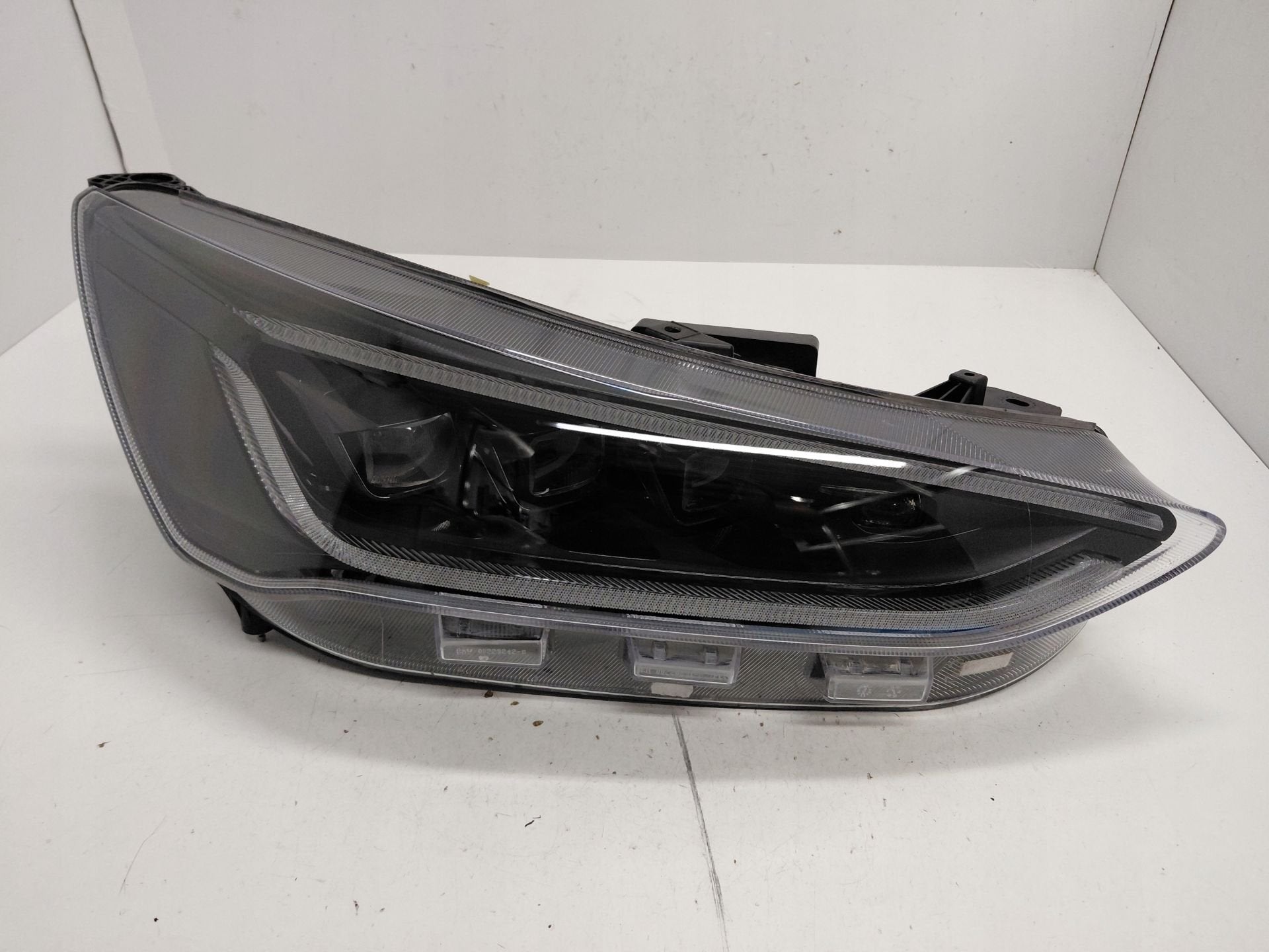 Ford Focus Koplamp NX7B-13E016-AG, Gebruikt, Info@ford.com, Ford, Ford Motor Company