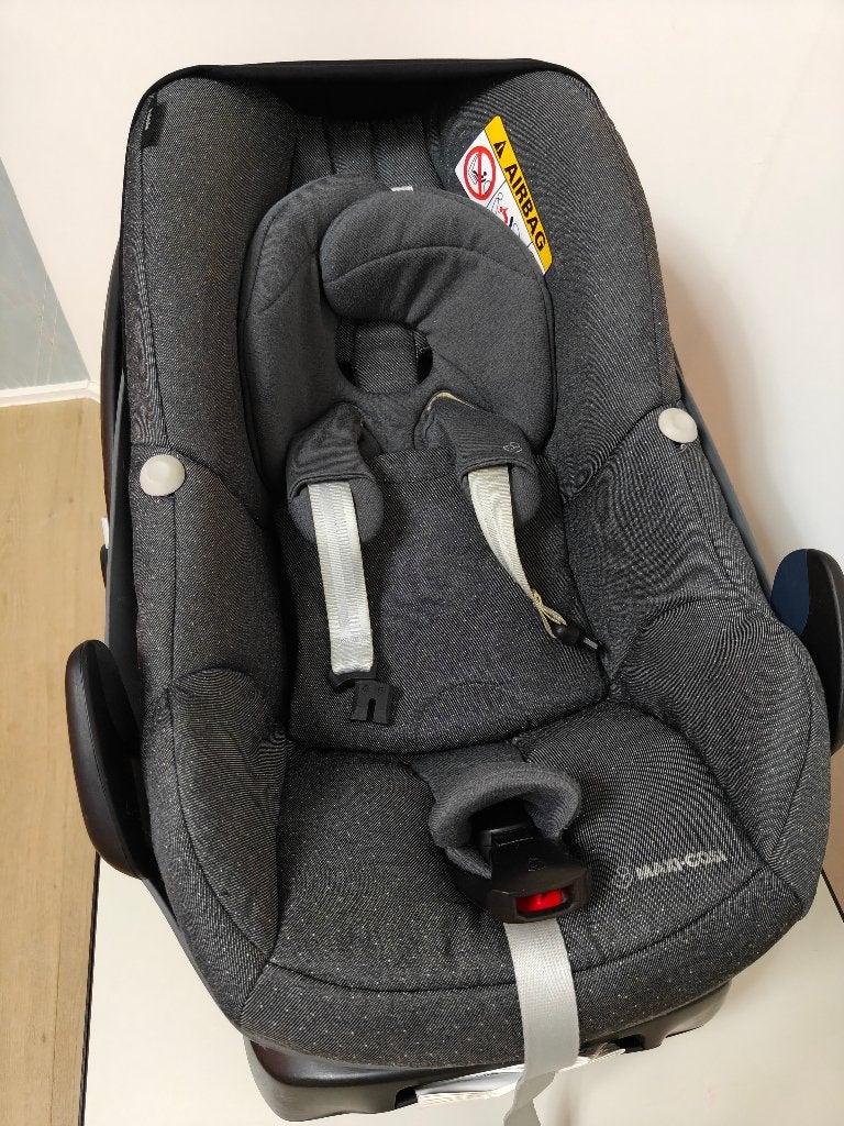 Autostoel Maxi Cosi Pebble + Pearl + Easy Fix, Kinderen en Baby's, Autostoeltjes, Ophalen, Autogordel of Isofix, 0 t/m 18 kg, Zo goed als nieuw
