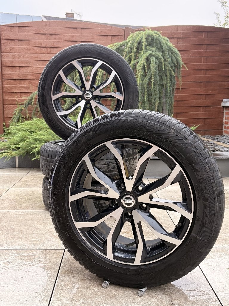 17" Nissan Qashqai velgen en banden, Auto diversen, Wieldoppen, Ophalen, Gebruikt