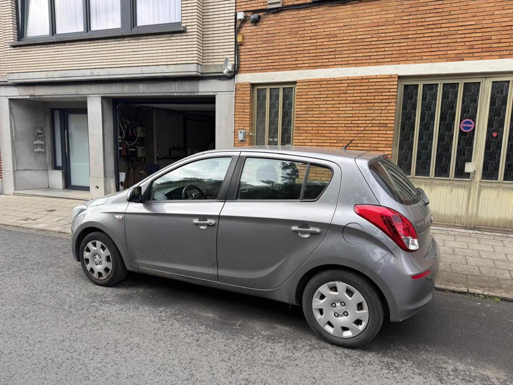 Hyundai i20 essence euro5b, Autos, Euro 5, Achat, 63 kW, 5 portes
