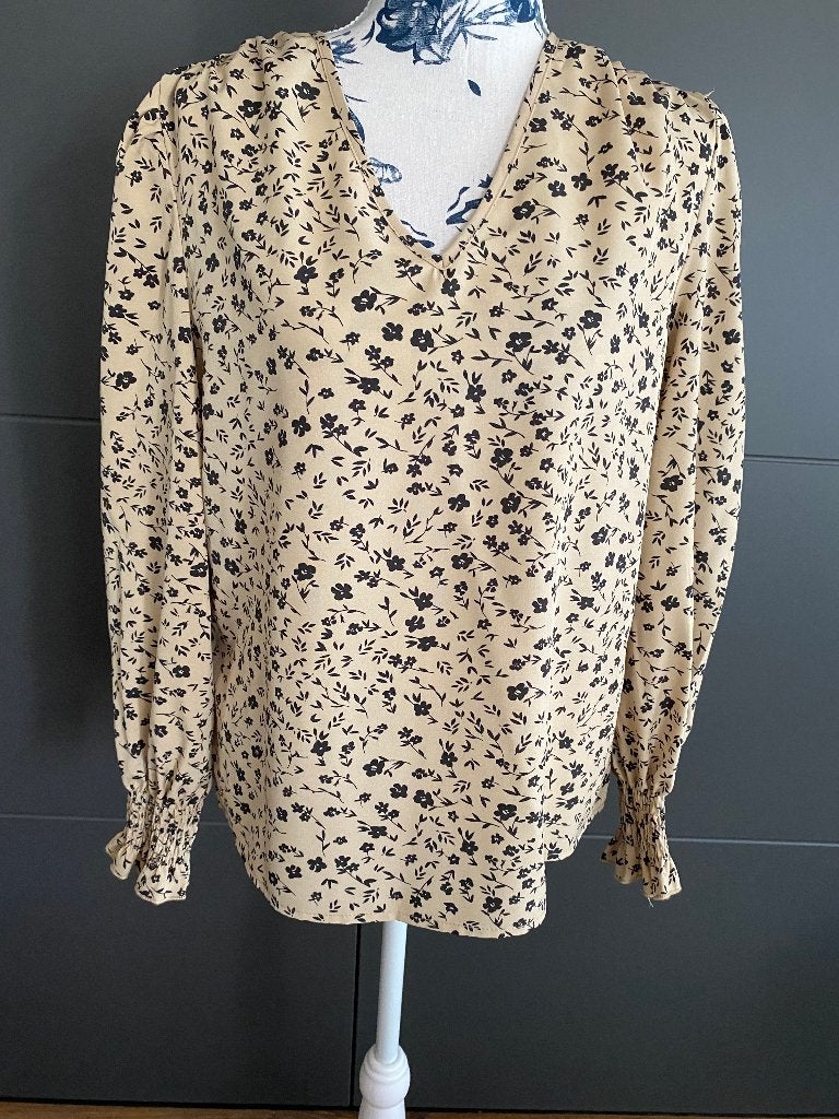 blouse large, Kleding | Dames, Ophalen of Verzenden