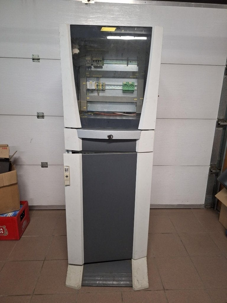 computerkast, Ophalen, Gebruikt, Metaal, Minder dan 70 cm