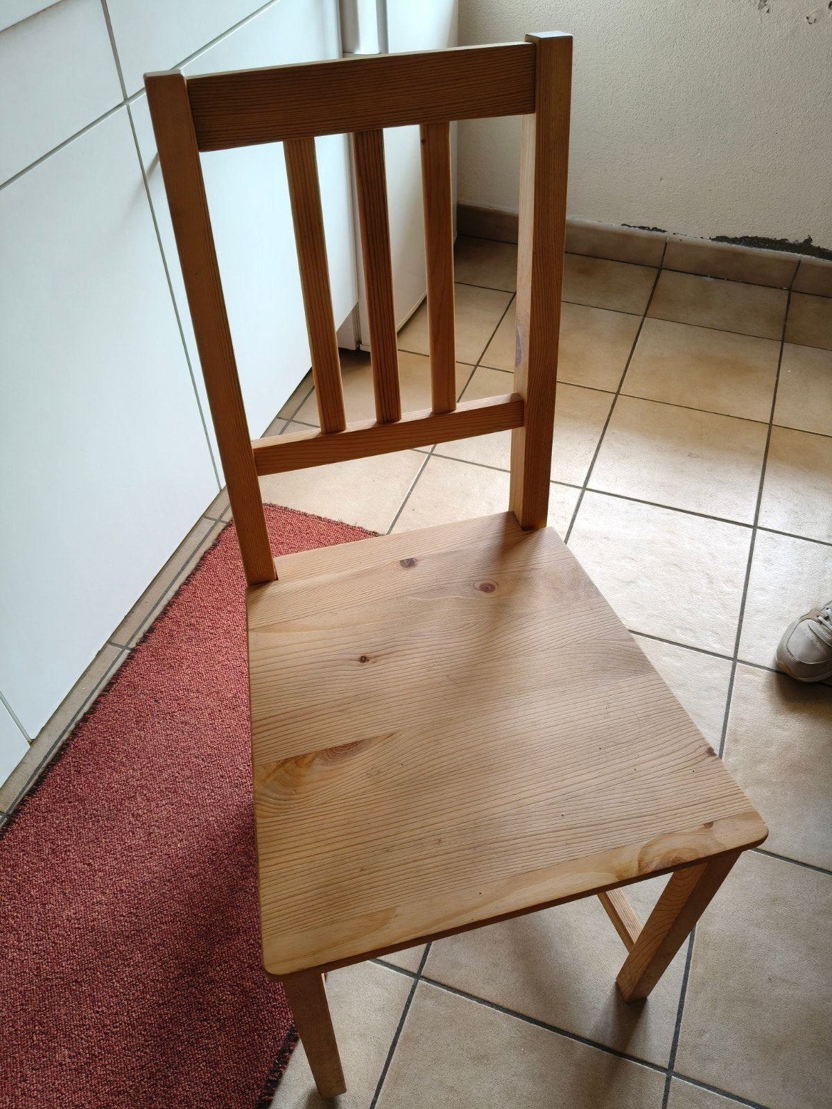 3 houten stoelen, Huis en Inrichting, Ophalen, Zo goed als nieuw, Hout