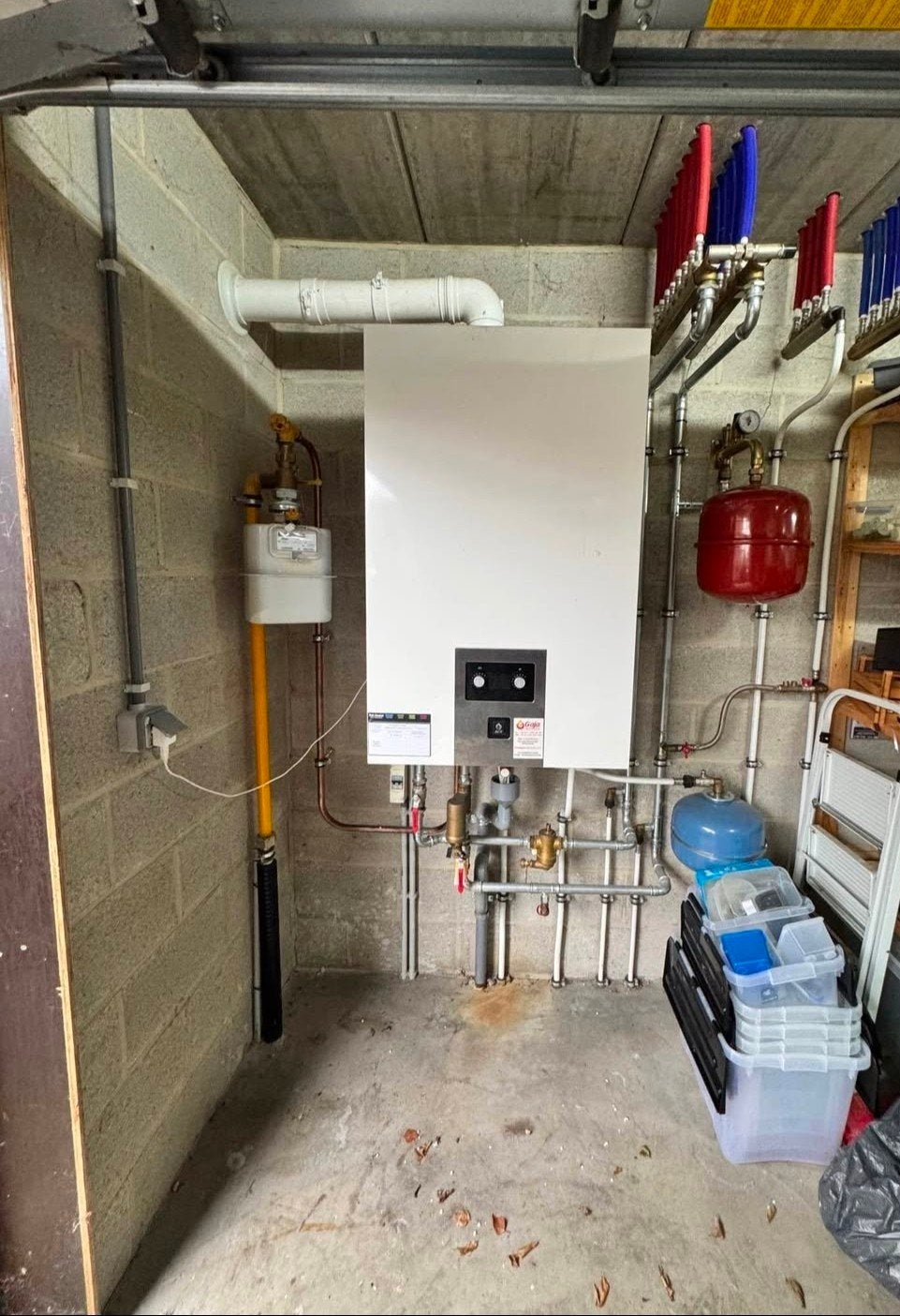 #chauffagiste  #électricien #plomberie 0492363428, Brussel