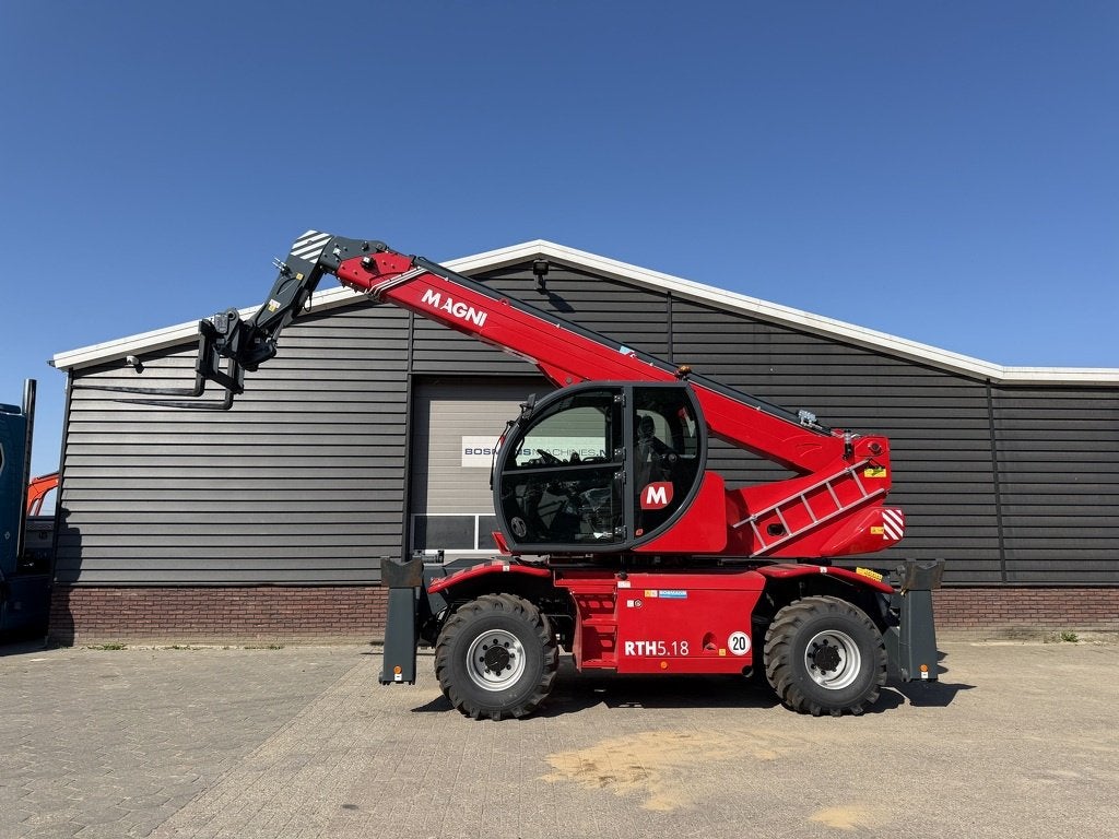 MAGNI RTH 5.18 roterende verreiker (merlo manitou) €2170 L, Articles professionnels, Chariot télescopique