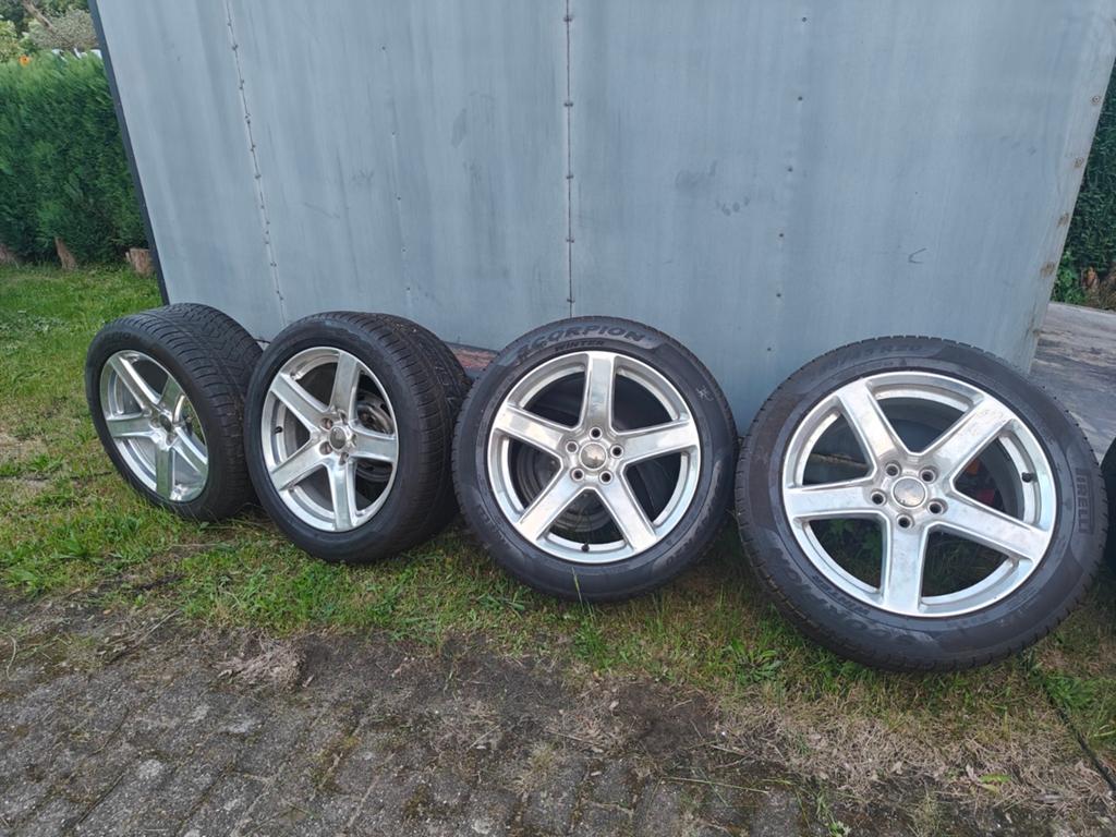 20 inch winterset – Pirelli Scorpion Winter – 295/45 R20, Auto-onderdelen, Banden en Velgen, Band(en), Winterbanden, 20 inch, Ophalen