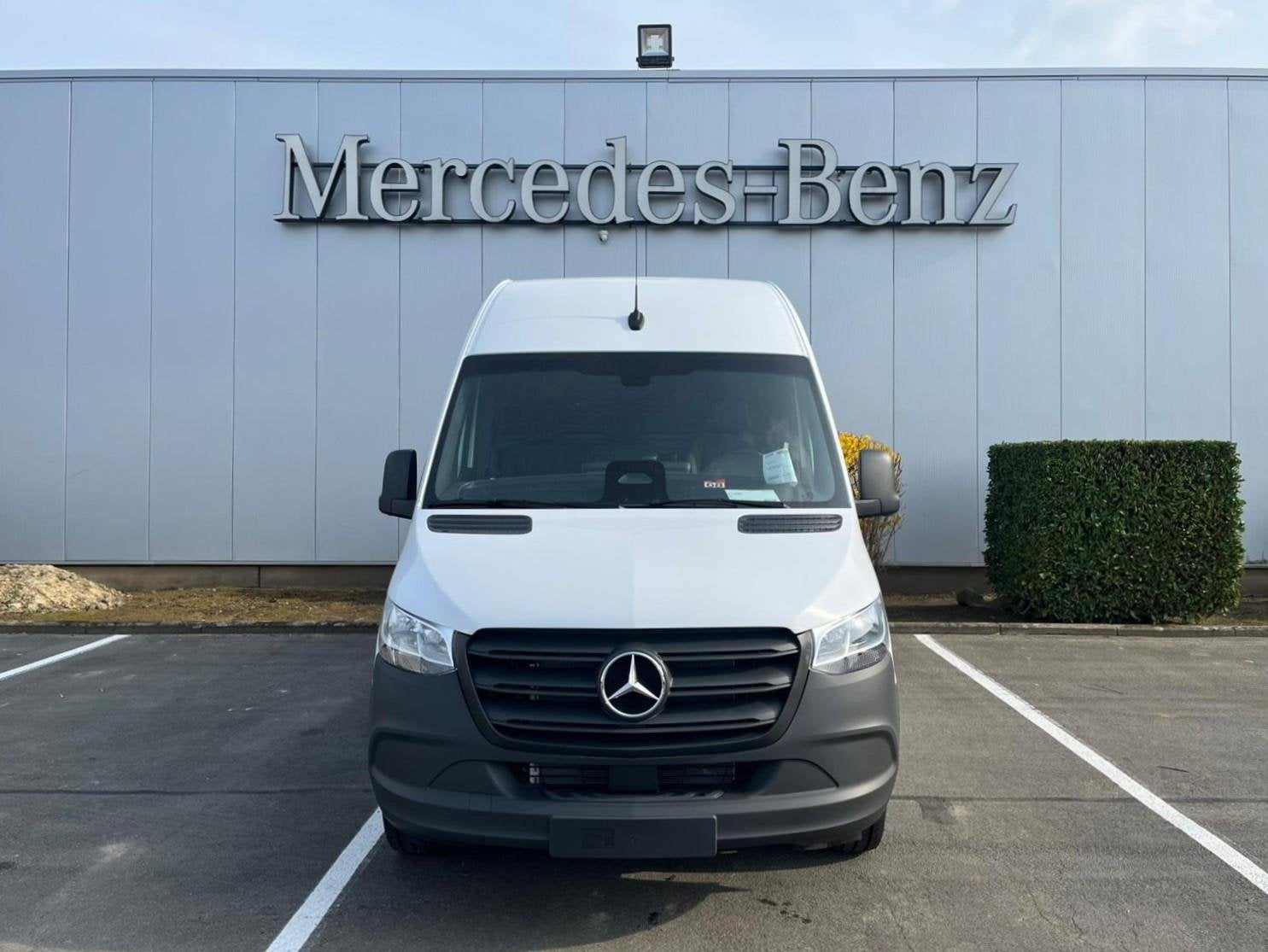 Mercedes-Benz Sprinter 317 CDI GB L2 RWD 9G-TRONIC 3.5T, Auto's, 4 deurs, Used 1. Bestelwagens met ervaring., 4 cilinders, 2000 kg