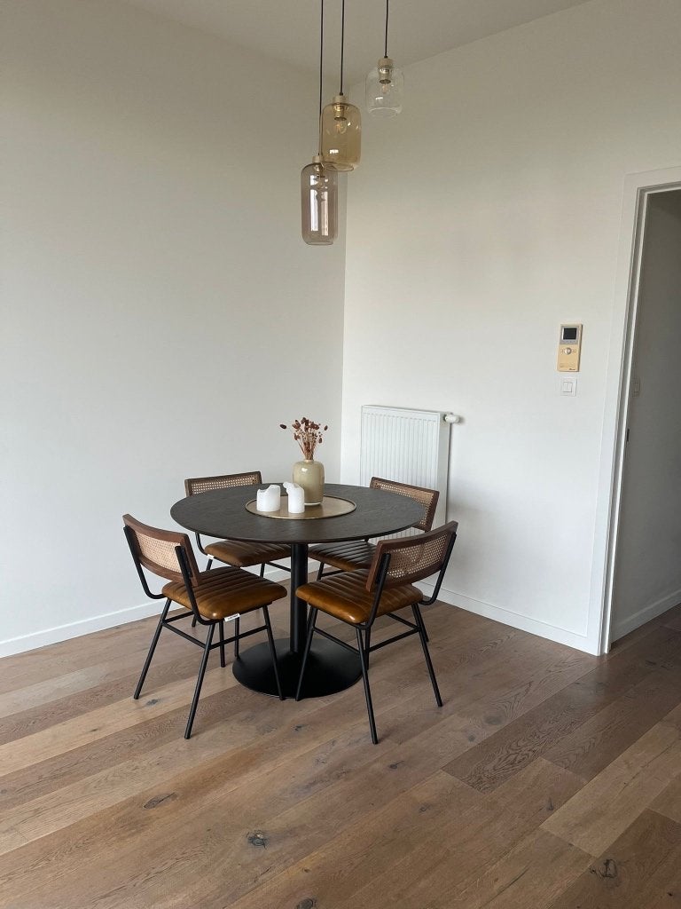 Design stoelen en tafel te koop, Huis en Inrichting, Ophalen, Japandi, 100 tot 150 cm, Zo goed als nieuw