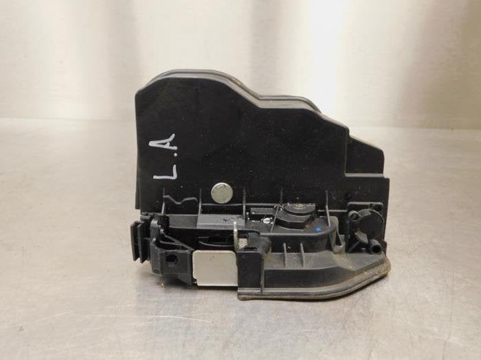 Serrure portière mécanique 4portes arrière gauche d'un BM, -, 3 mois de garantie, Utilisé, -