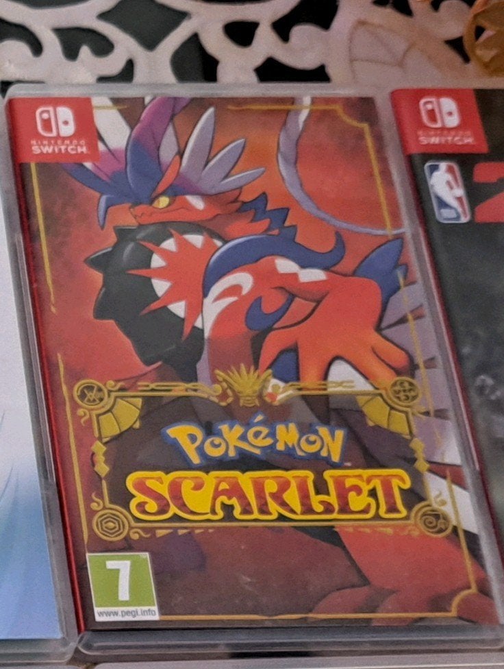 Pokemon Scarlet Nintendo Switch-spel, Games en Spelcomputers, Ophalen of Verzenden, Zo goed als nieuw