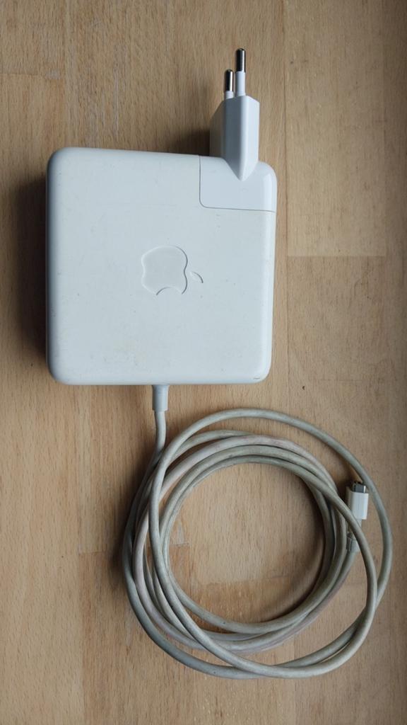 Apple magsafe adapter 85w 2 stuks, Computers en Software, Laptop-opladers, Ophalen of Verzenden