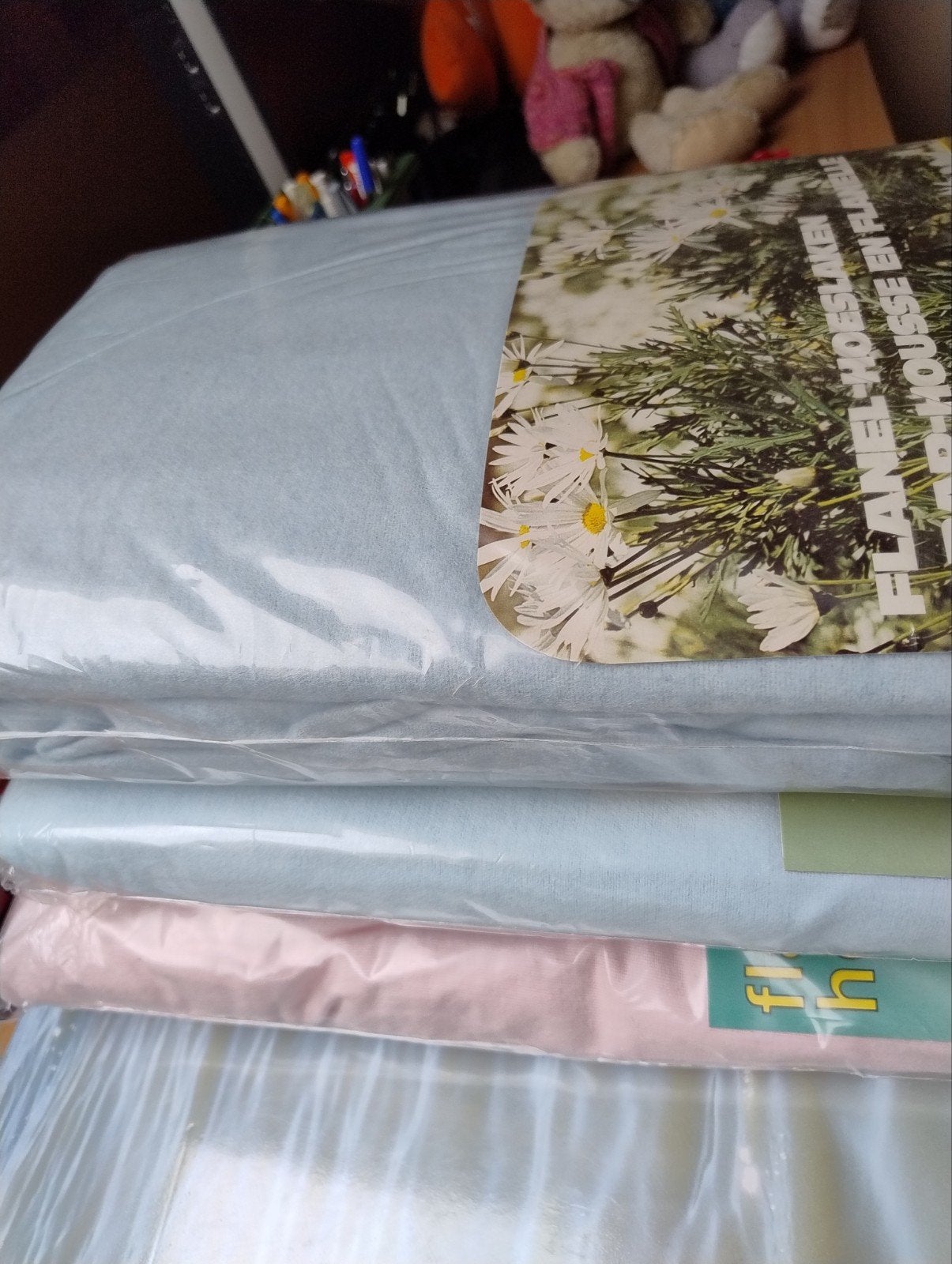 nouveau drap-housse en flanelle 140x200, Maison & Meubles, Enlèvement, Neuf, Deux personnes