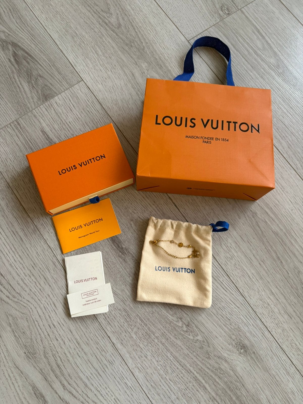 Dames ketting, Met edelsteen, Ophalen of Verzenden, Zo goed als nieuw, Goud