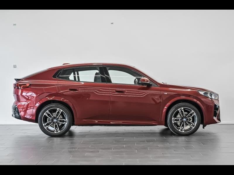 BMW X2 eDrive20 / M Sport, Auto's, Automaat, X2, Zwart, https://public.car-pass.be/vhr/9539b954-febf-42ef-8706-2b50f6e1d0cf