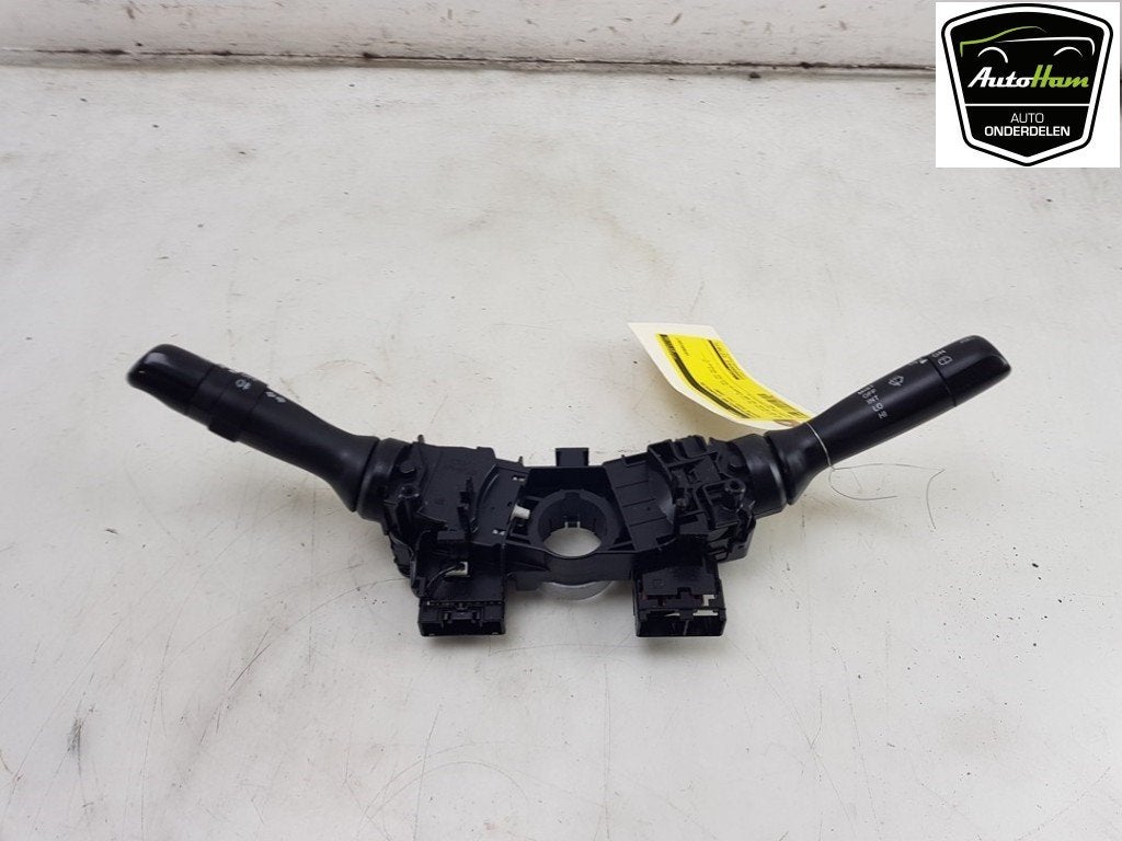 COMBISCHAKELAAR STUUR Toyota Aygo (B10) (|17F001|), Gebruikt, Kundenbetreuung@toyota.de, Toyota, Toyota-Allee 2
50858  Köln, DE
