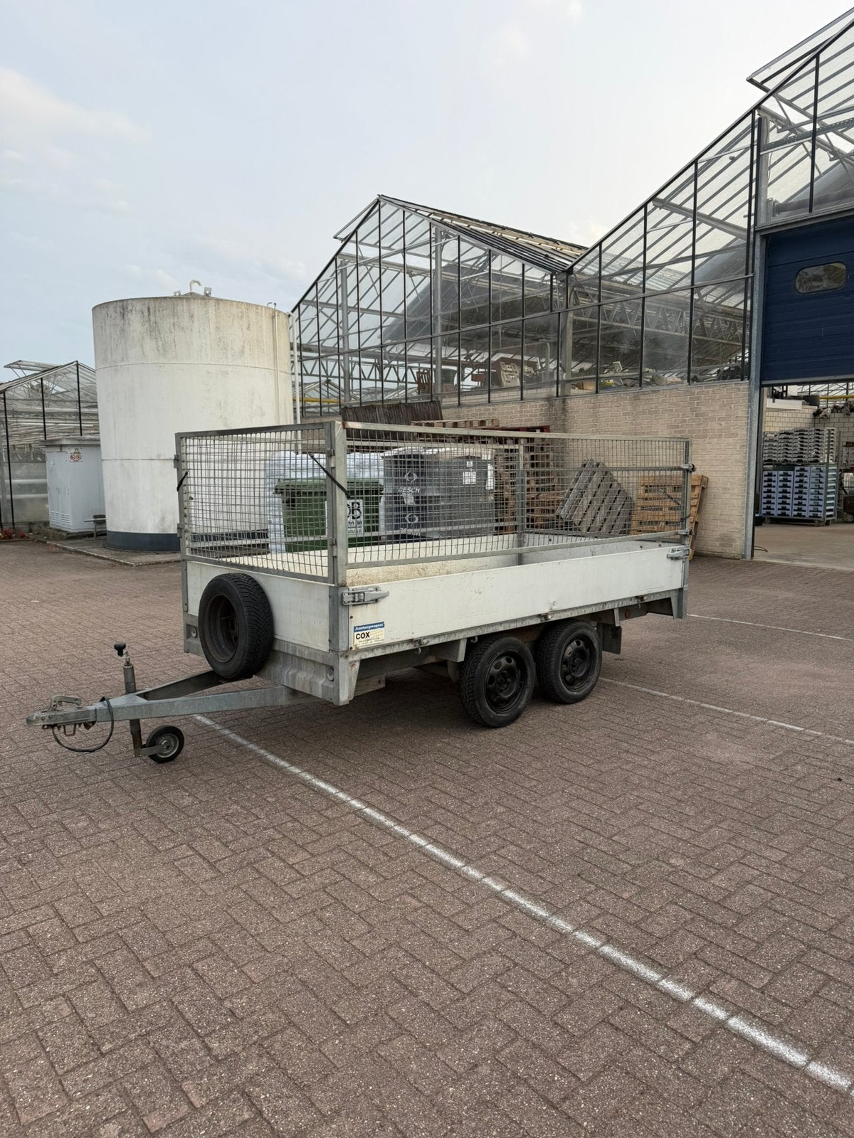 Cox ongeremde 750kg aanhangwagen met loofrekken, Auto diversen, Ophalen, Zo goed als nieuw