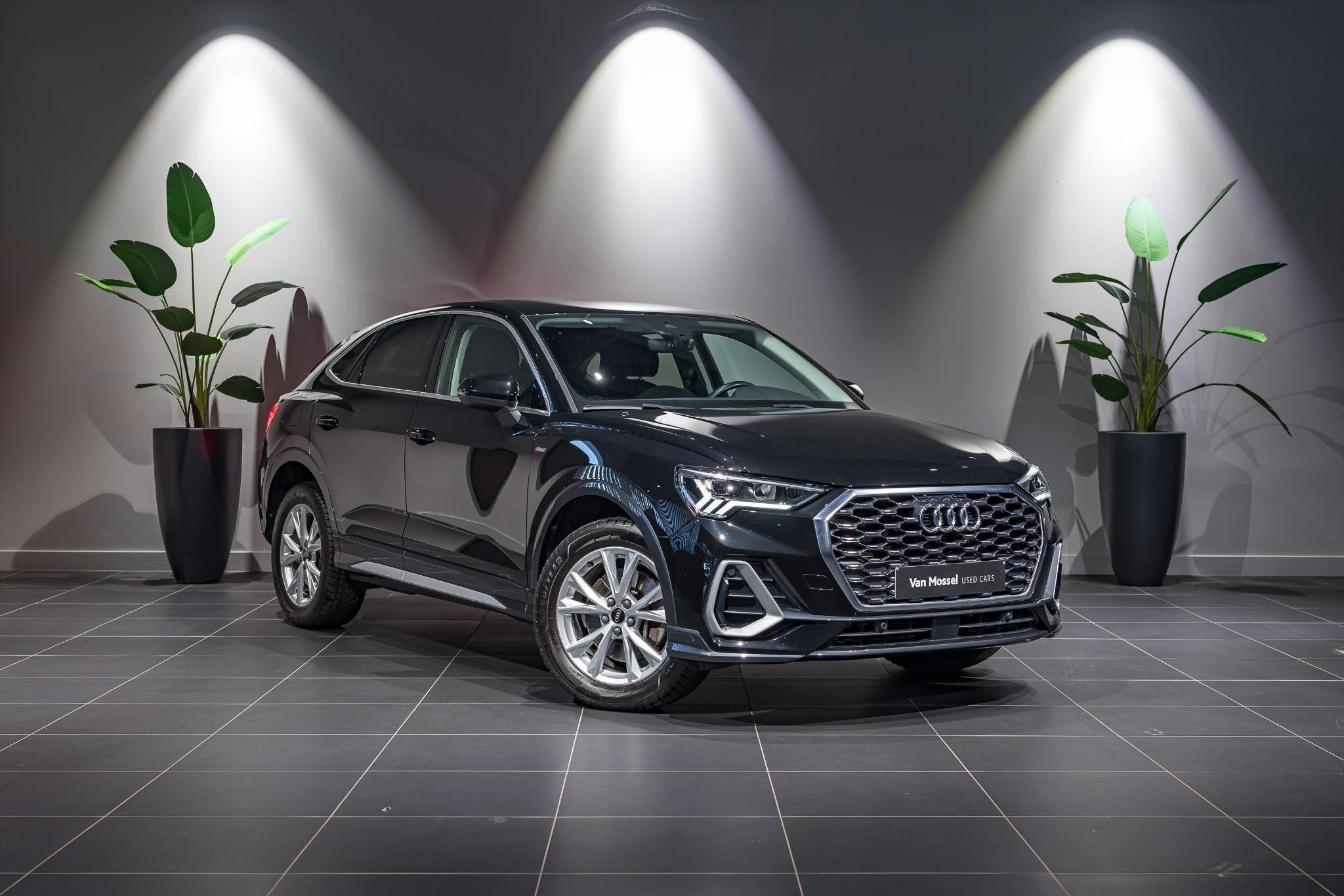 Audi Q3 Sportback 45 TFSI e S tronic (automatique), Autos, Audi, 1395 cm³, Achat, 42 g/km, Entreprise