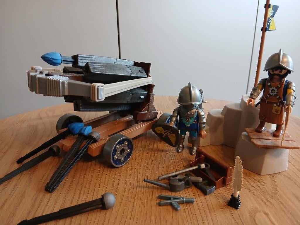 Playmobil 70224, novelmore, ridders met waterballista, Kinderen en Baby's, Speelgoed | Playmobil, Ophalen of Verzenden, Zo goed als nieuw