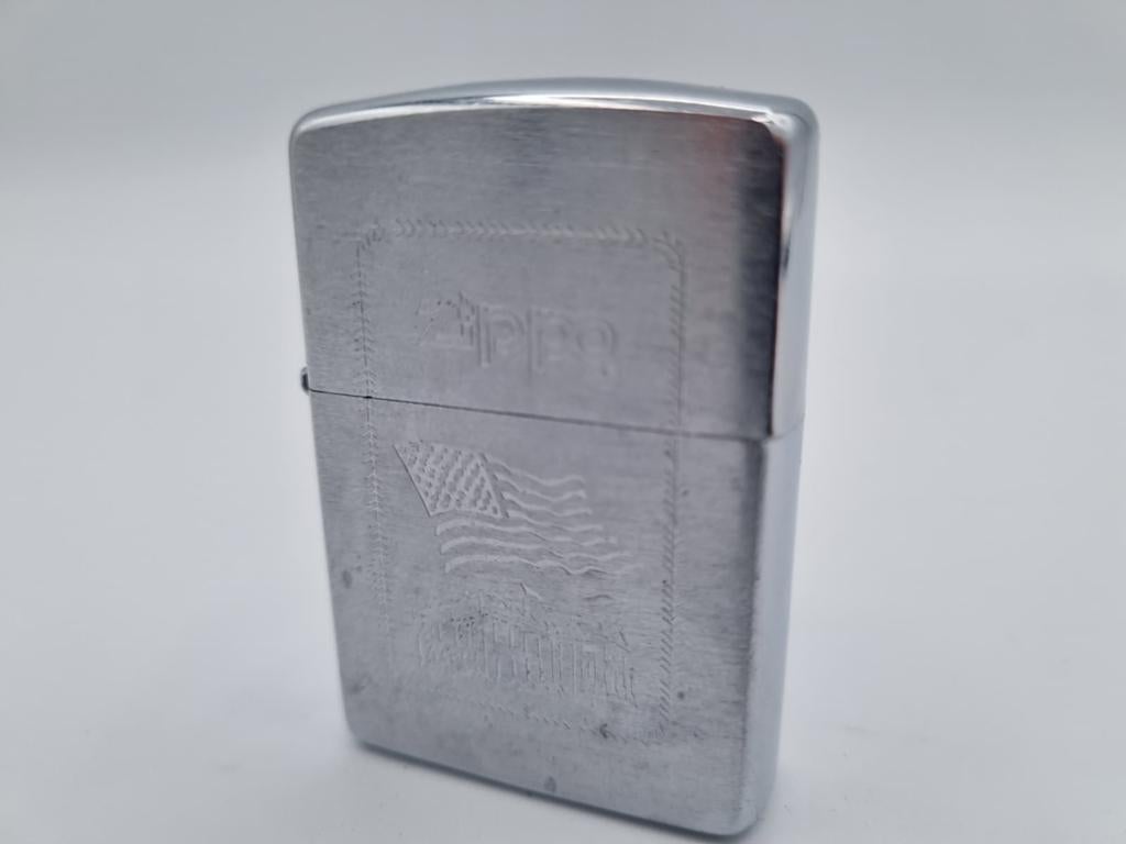 Drapeau américain Zippo gravé 1994, Envoi, Comme neuf, Briquet