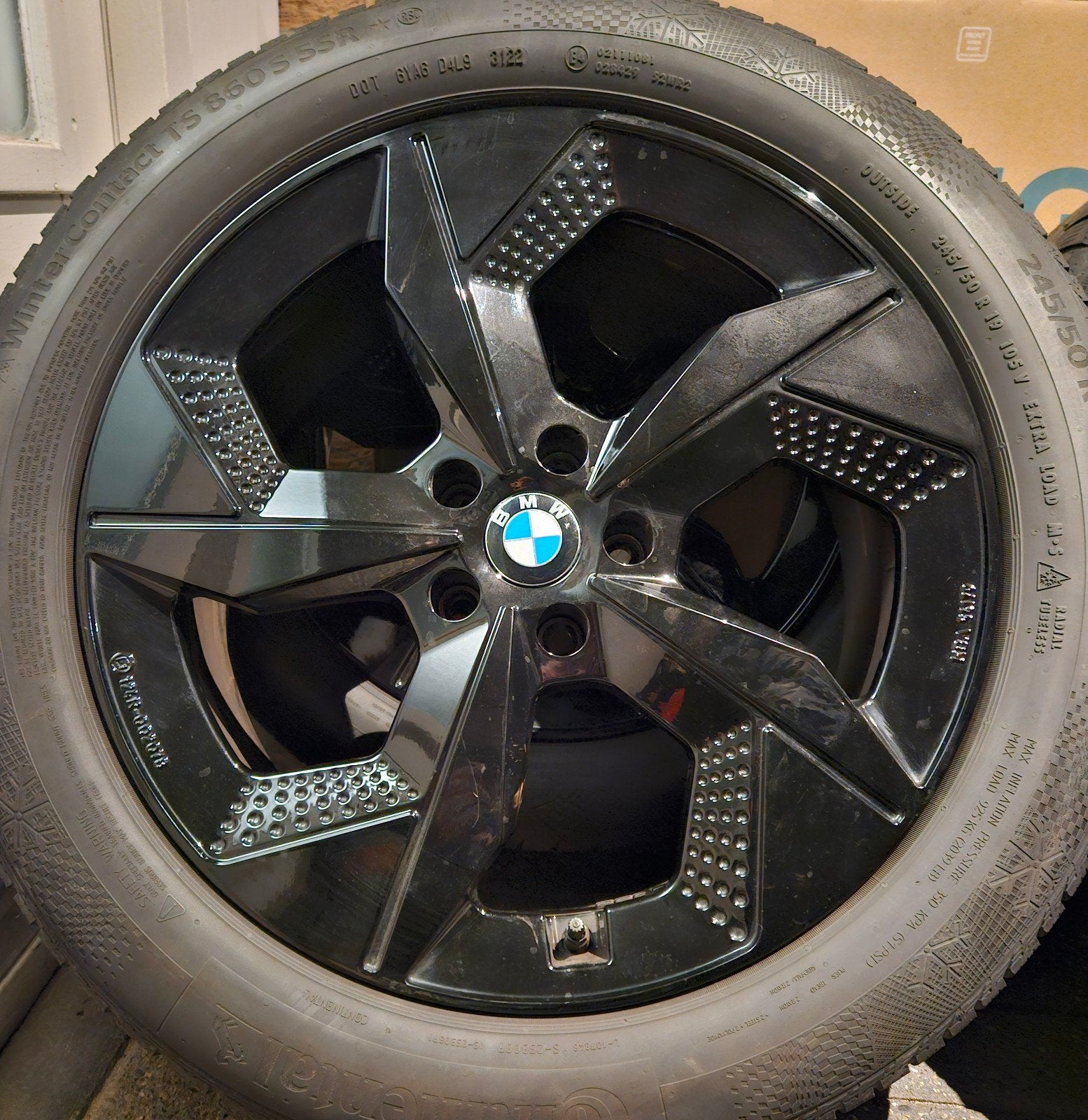 Kit hiver BMW IX3 19 pouces 5x112 Continental 245-50R19 TPMS, Enlèvement