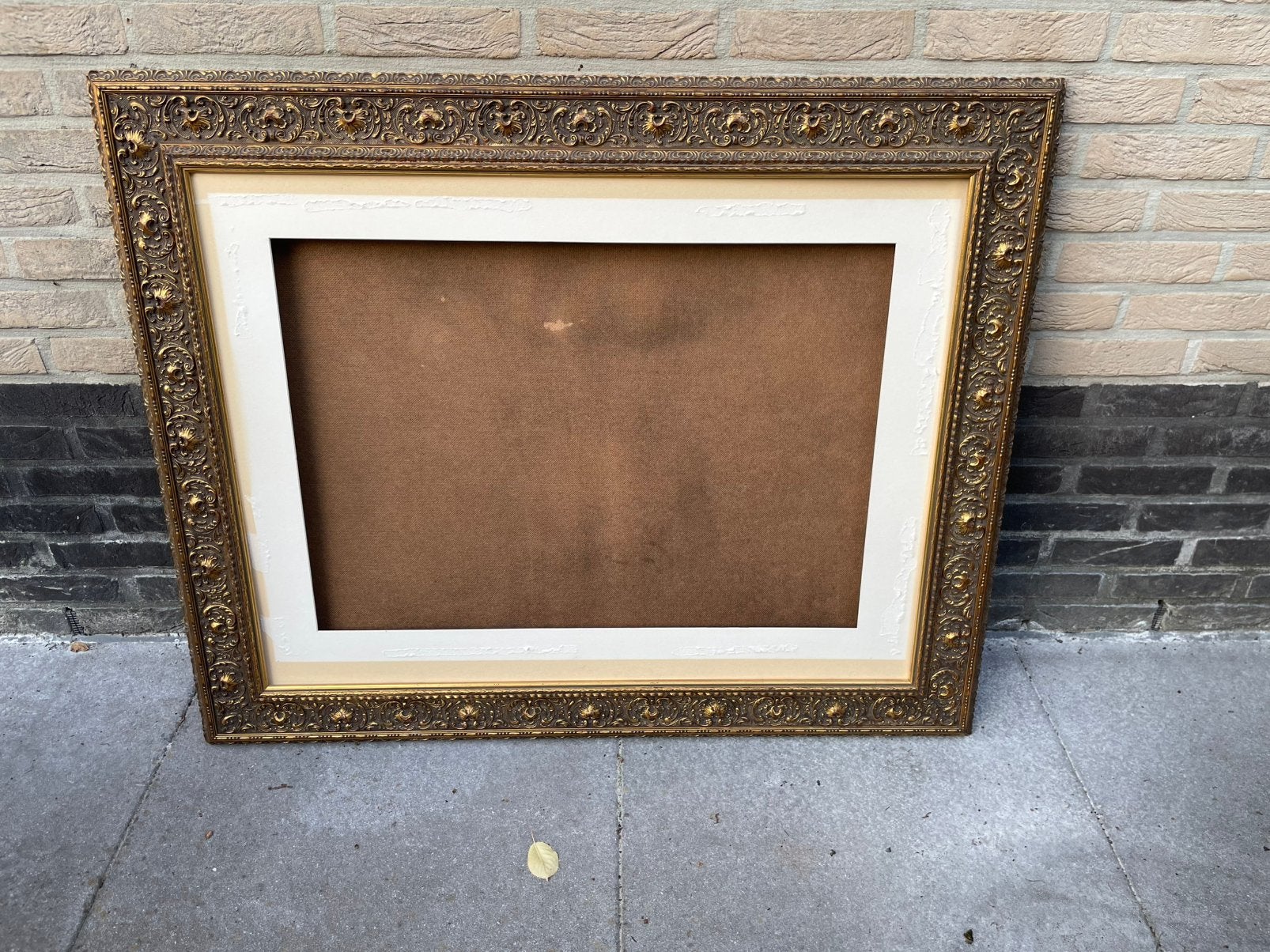 Antieke kader met bronzen gouden accenten, Maison & Meubles, Accessoires pour la Maison | Cadres, Enlèvement, Comme neuf