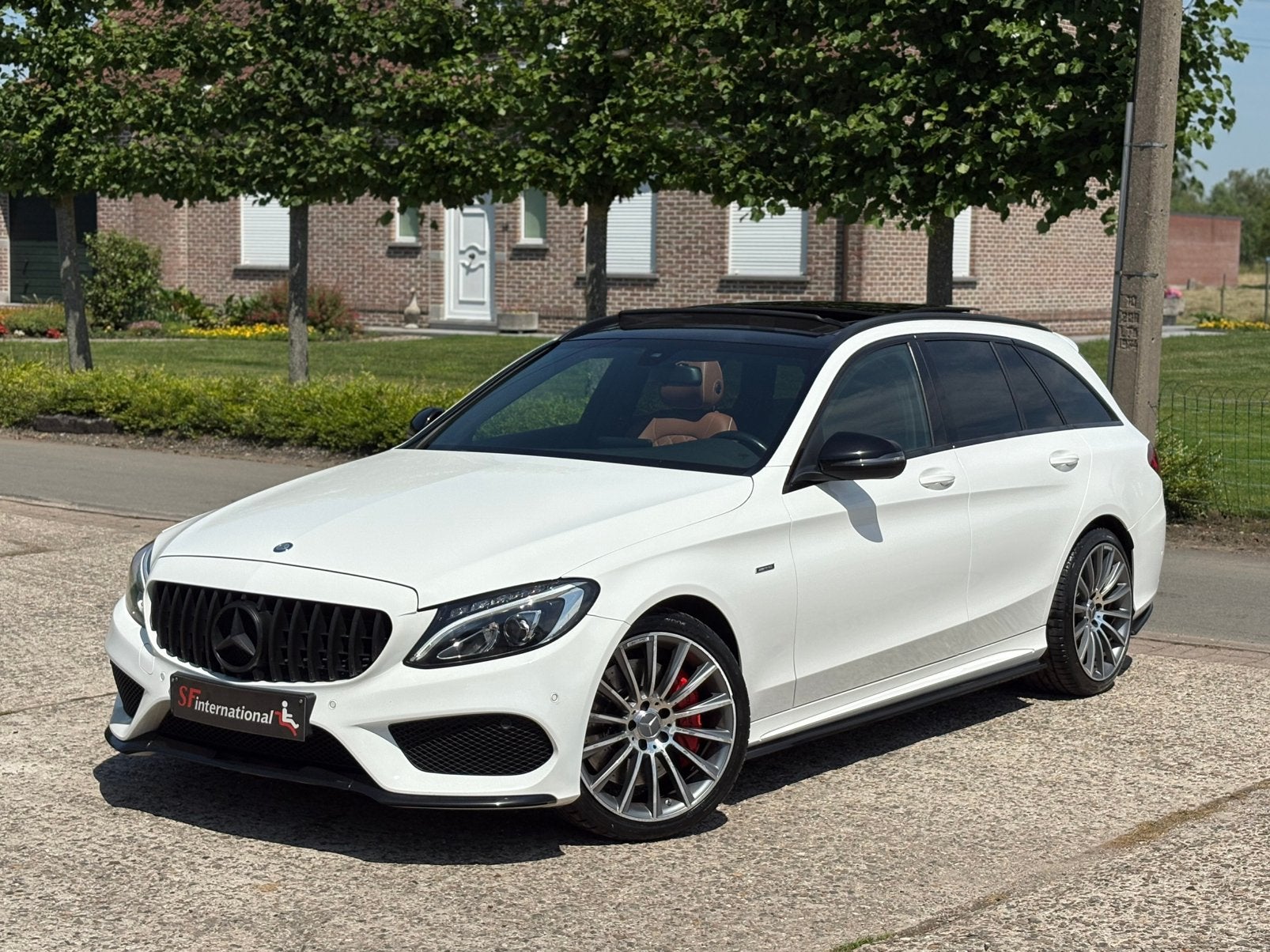 MERCEDES C450 - C43 AMG 4MATIC 367PK PANO LICHTE VRACHT, Auto's, Automaat, Euro 6, Leder, Break