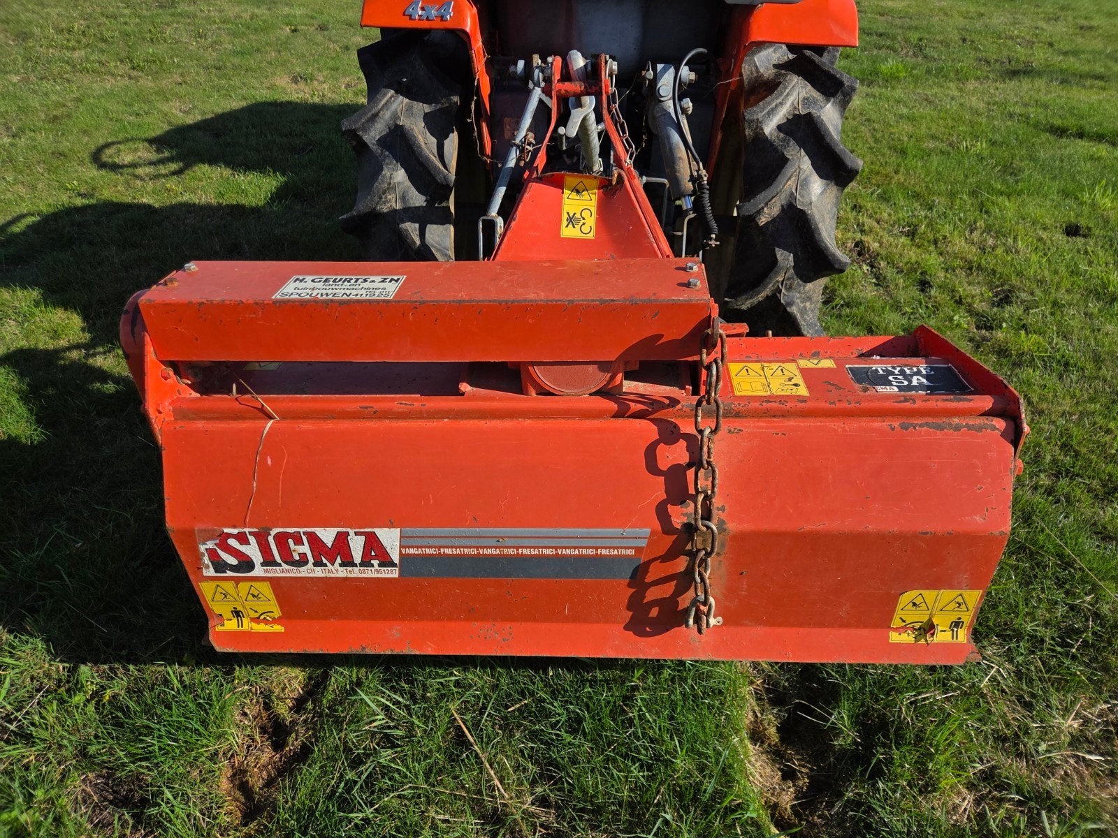 Sicma frees 105 cm voor minitractor, Ophalen