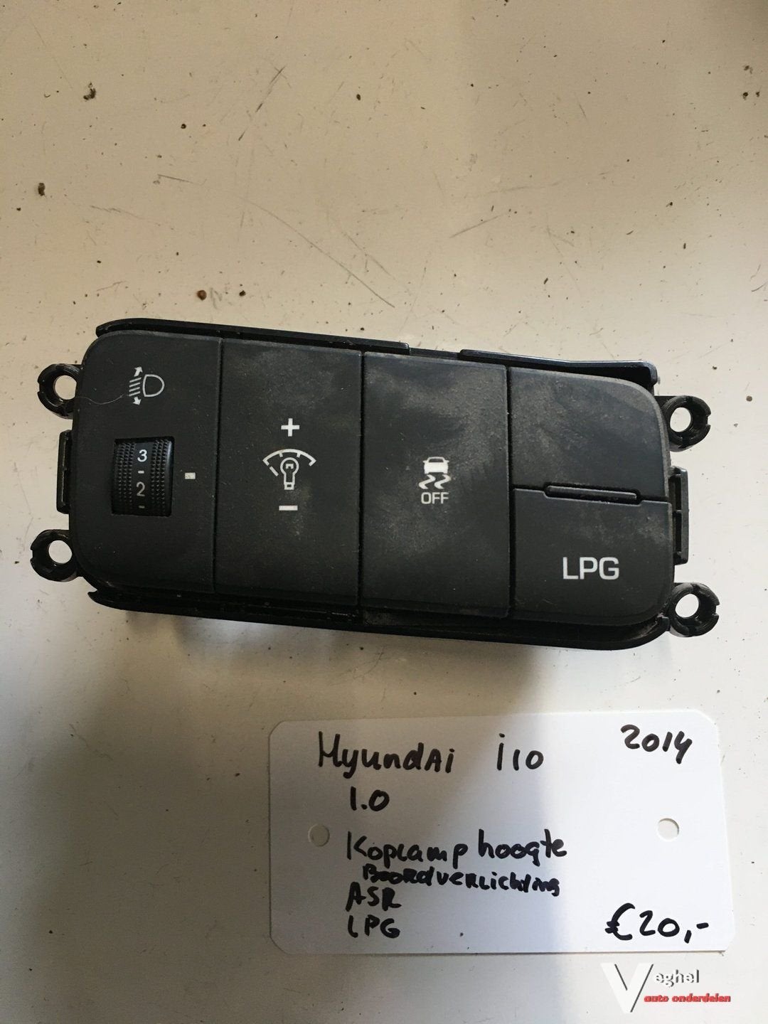 Hyundai i 10   1.0 2014 Hoogte regeling koplampen Binnenverl, Auto-onderdelen, Gebruikt, -, -, Ophalen of Verzenden